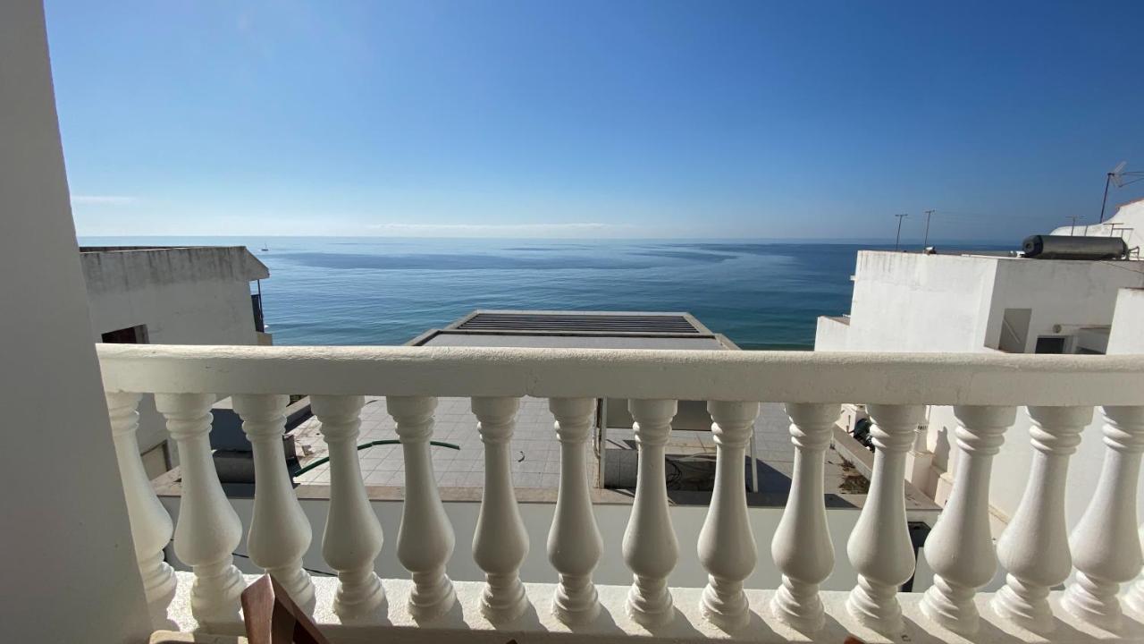 Rosa Guest House #6 - Com Vista Mar, Mesmo Em Frente A Praia Do Inatel Em אלבופיירה מראה חיצוני תמונה